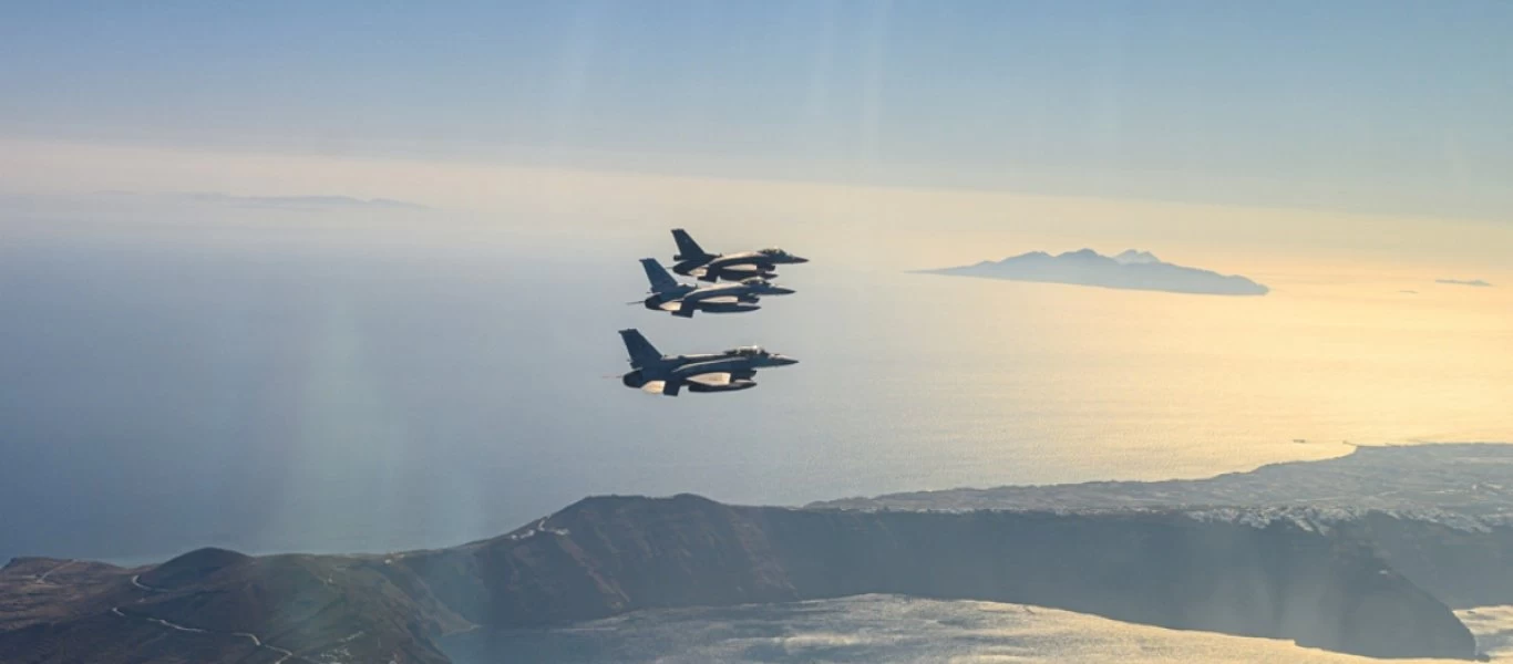 Η συνεκπαίδευση των F-16 με τα Ηνωμένα Αραβικά Εμιράτα στην Κρήτη (φωτό)